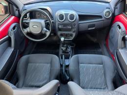 FORD - KA - 2010/2011 - Vermelha - R$ 27.900,00