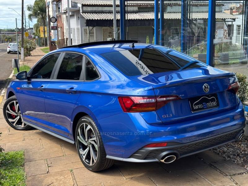 VOLKSWAGEN - JETTA - 2023/2023 - Azul - R$ 199.900,00