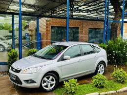 FORD - FOCUS - 2012/2013 - Prata - R$ 44.900,00