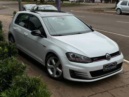 VOLKSWAGEN - GOLF - 2014/2015 - Branca - R$ 149.900,00