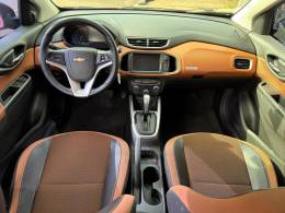 CHEVROLET - ONIX - 2018/2018 - Vermelha - R$ 67.900,00