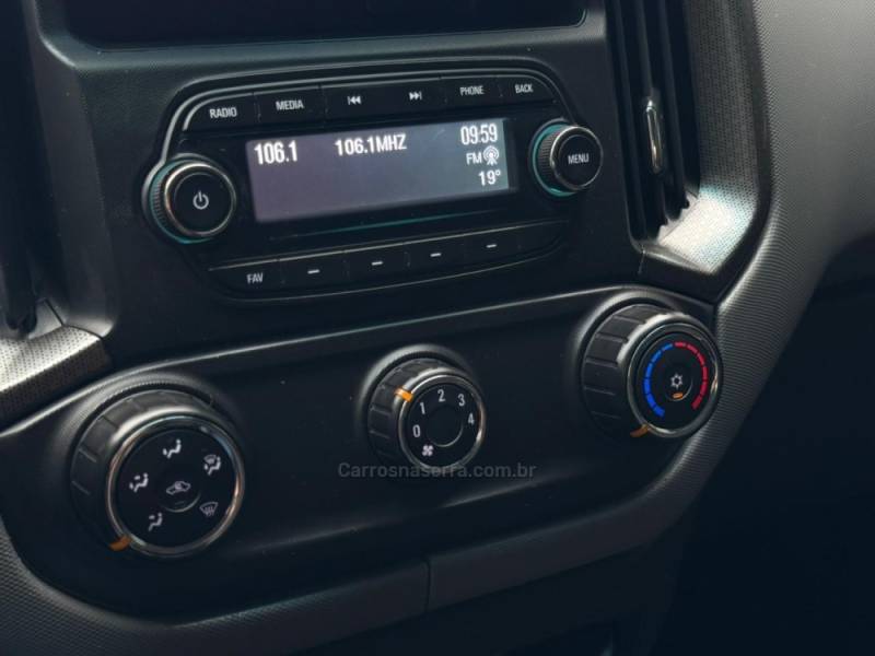 CHEVROLET - S10 - 2019/2020 - Branca - R$ 129.900,00