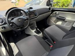 VOLKSWAGEN - UP - 2018/2018 - Preta - R$ 65.900,00
