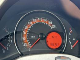 FIAT - UNO - 2014/2014 - Branca - R$ 39.900,00