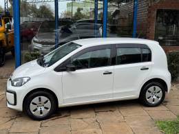 VOLKSWAGEN - UP - 2017/2018 - Branca - R$ 46.900,00