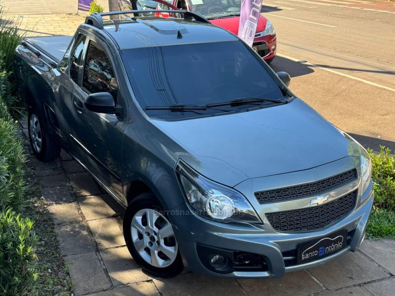 CHEVROLET - MONTANA - 2012/2013 - Cinza - R$ 37.900,00