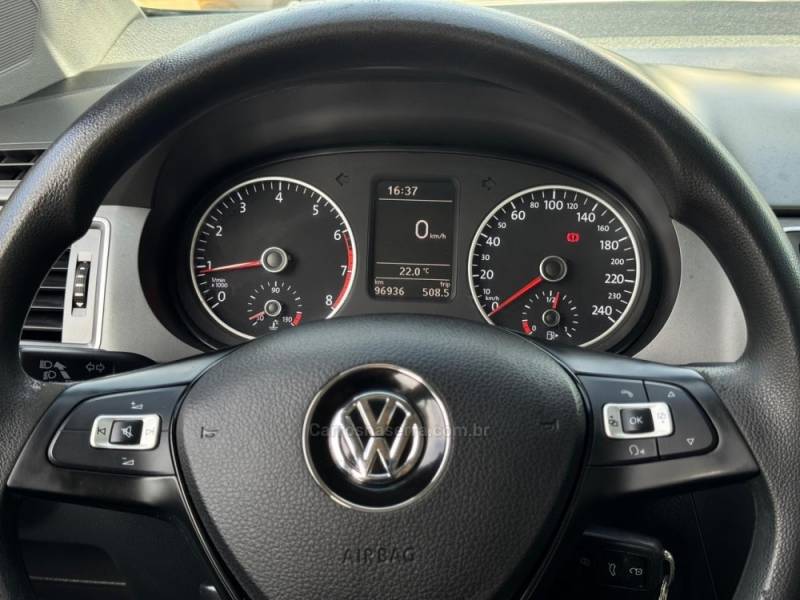 VOLKSWAGEN - FOX - 2015/2016 - Azul - R$ 51.900,00