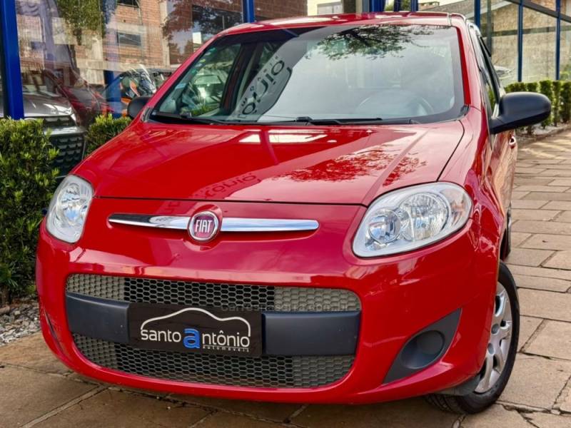 FIAT - PALIO - 2015/2016 - Vermelha - R$ 41.900,00