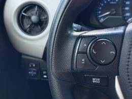 TOYOTA - COROLLA - 2017/2018 - Preta - R$ 89.900,00