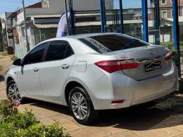 TOYOTA - COROLLA - 2015/2016 - Prata - R$ 79.900,00