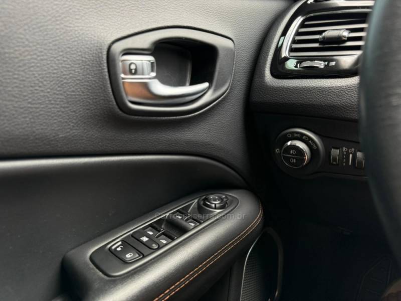 JEEP - COMPASS - 2019/2020 - Azul - R$ 119.900,00