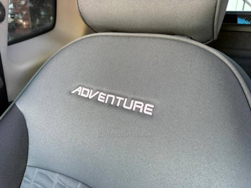 FIAT - STRADA - 2015/2016 - Branca - R$ 66.900,00