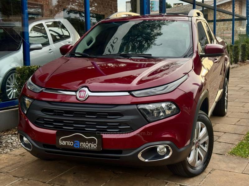 FIAT - TORO - 2016/2016 - Vermelha - R$ 92.900,00