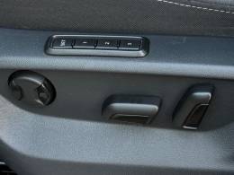 VOLKSWAGEN - TIGUAN - 2018/2019 - Prata - R$ 169.900,00