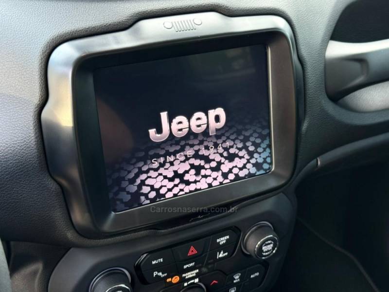 JEEP - RENEGADE - 2024/2024 - Branca - R$ 112.900,00
